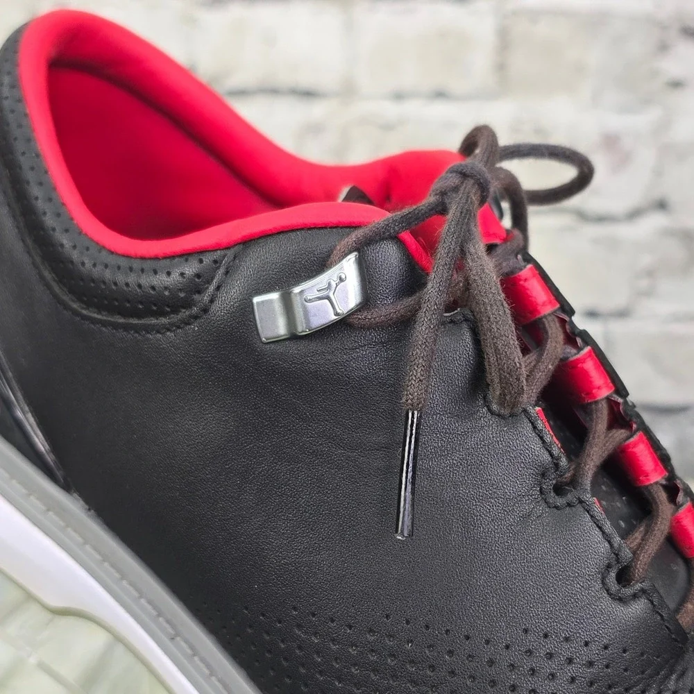 Jordan ADG 4 Golf Shoes Mens 9 Black Red Leather Spikeless DM0103-015 Jumpman